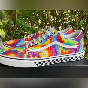 size 15- Tie Dye old skool comfycush slip on Men’s Vans Casual Sneakers No Box